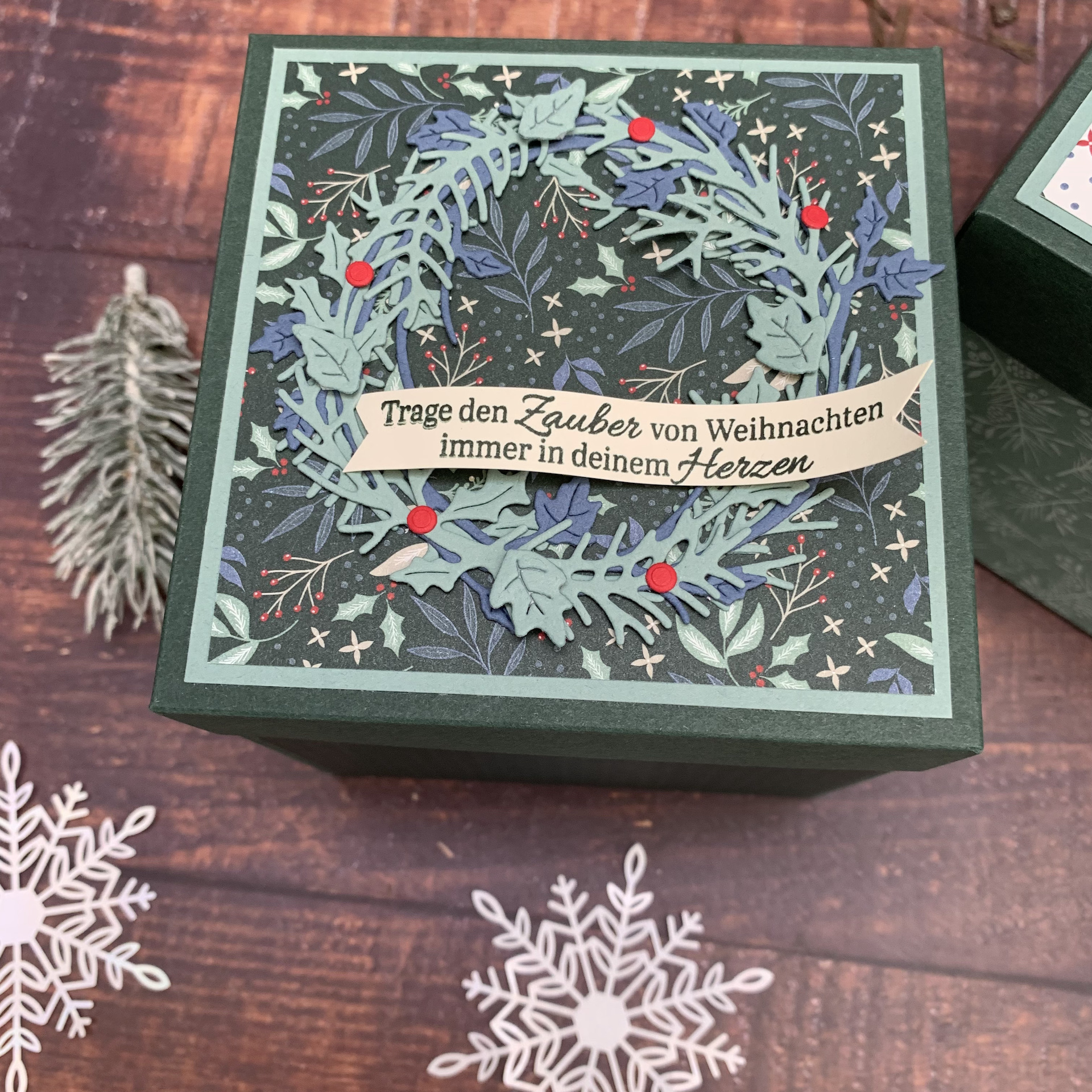 Kranz - Wurfelbox 5.jpeg